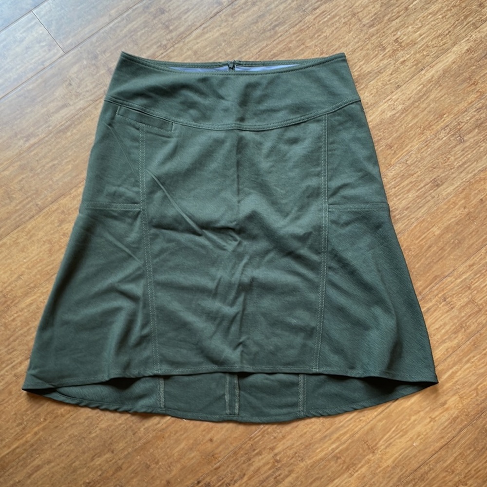 New! Royal Robbins high low sport skirt